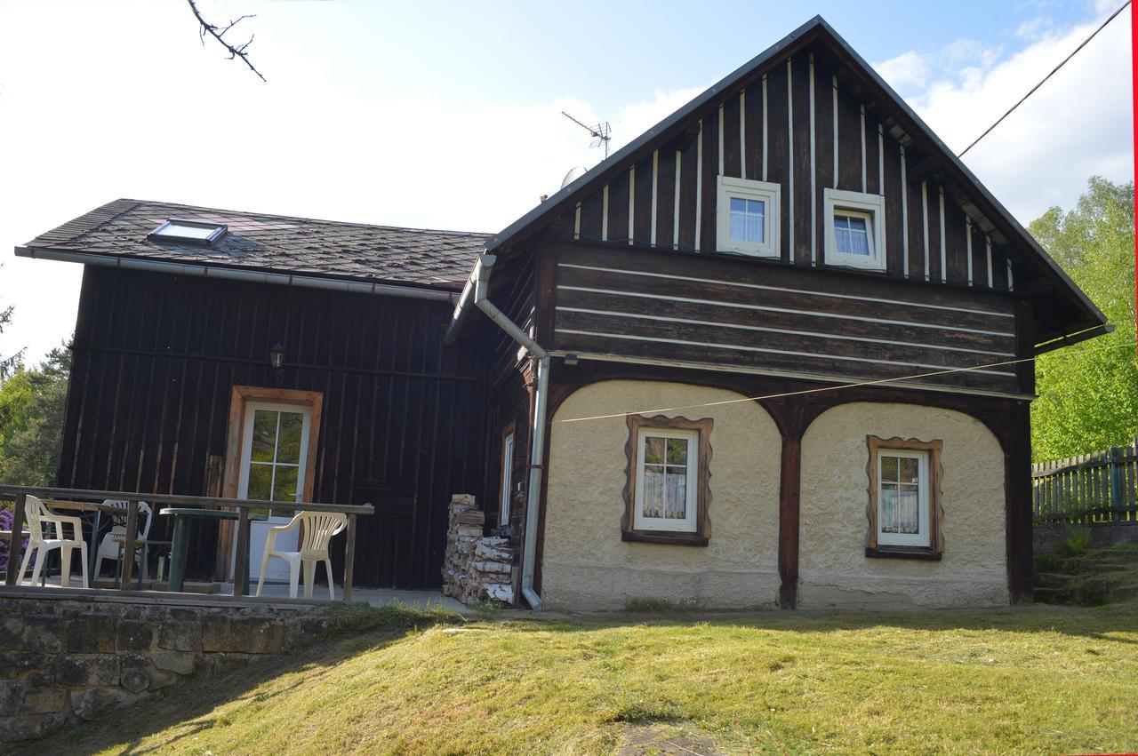 Buseranda - Depandance Hotelu U Zeleneho Stromu Decin Buitenkant foto